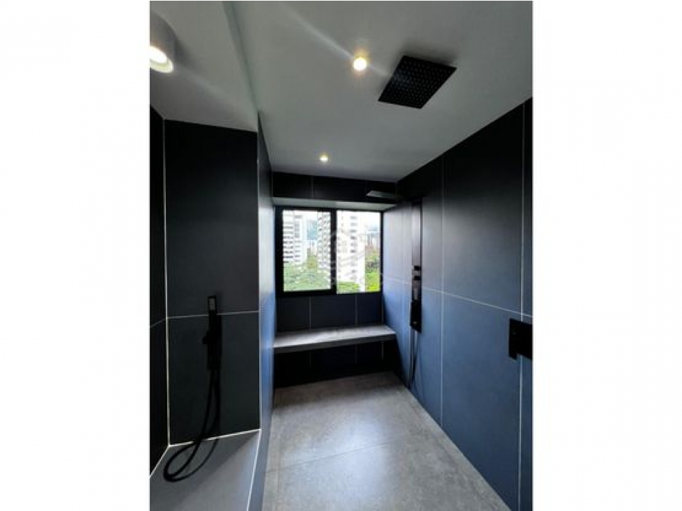 Apartamento en venta en El Poblado, Medellín · foto 5 de 15