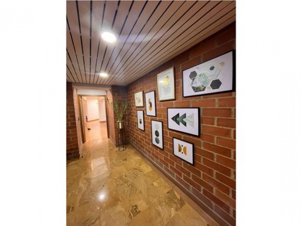 Apartamento en venta en El Poblado, Medellín · foto 9 de 15
