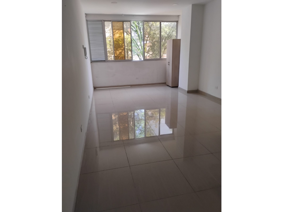 1BR Apartment in Calasanz (29 m²) for Sale - 3