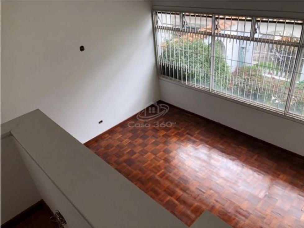 Casa en venta en Polo Club, Bogotá · foto 5 de 13