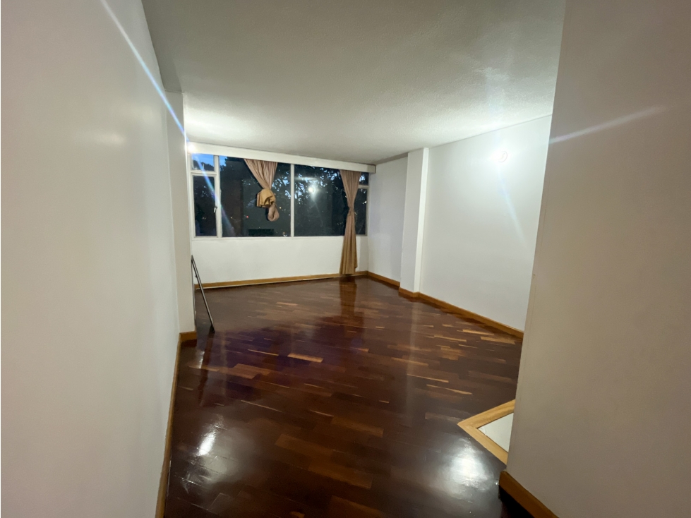 Apartamento en venta en Pontevedra, Bogotá · foto 2 de 23
