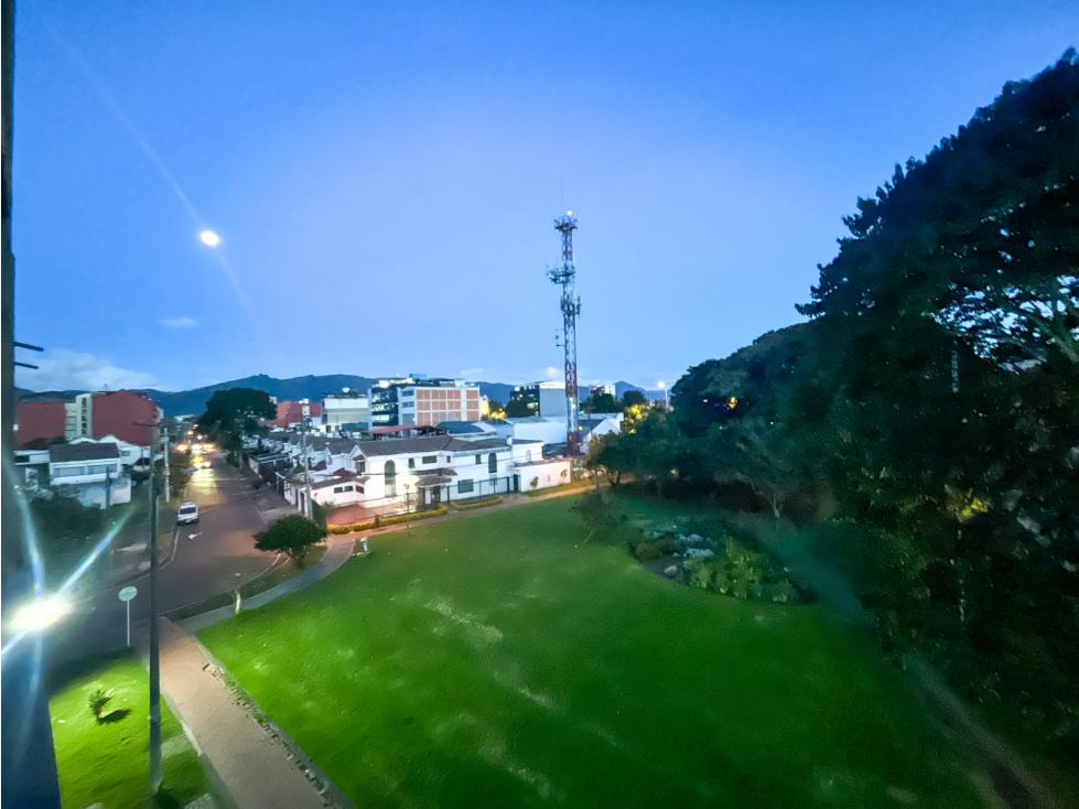 Apartamento en venta en Pontevedra, Bogotá · foto 3 de 23