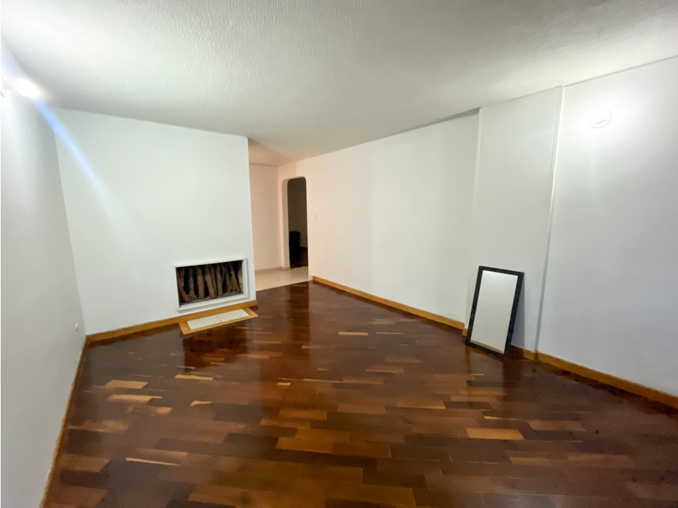 Apartamento en venta en Pontevedra, Bogotá · foto 4 de 23