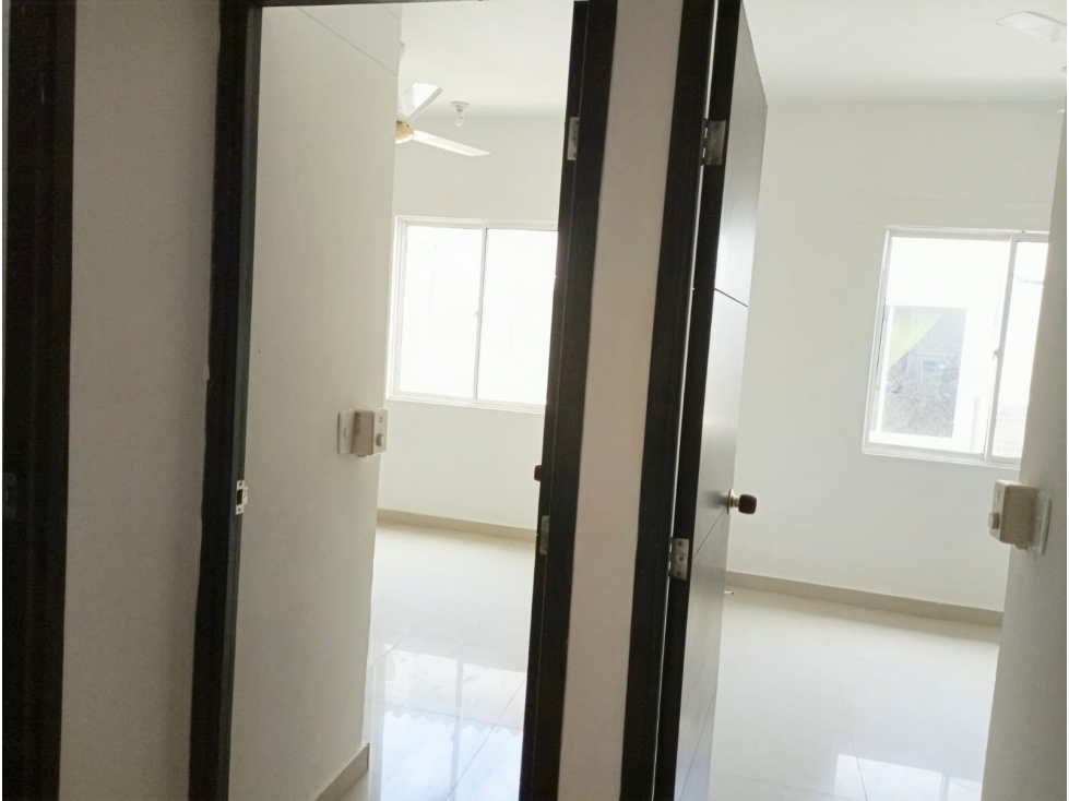 Casa en venta en Urbanizacion Sierradentro Reservado, Santa Marta · foto 9 de 23