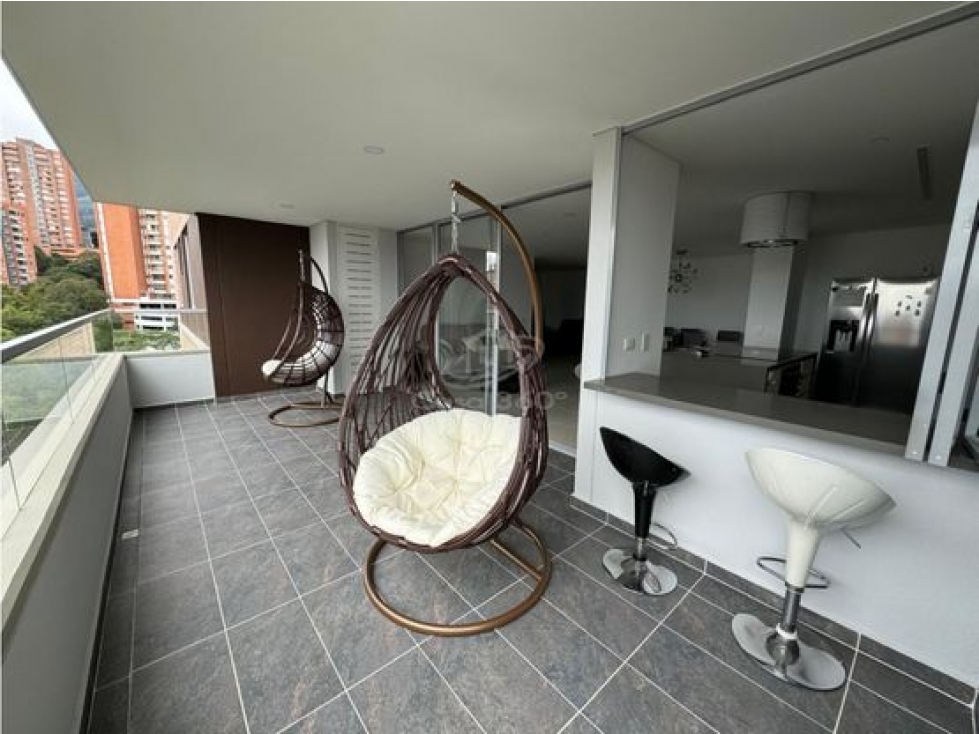 Apartamento en venta en Camino Verde, Envigado · foto 8 de 19