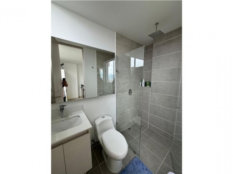 Apartamento en venta en Camino Verde, Envigado · foto 9 de 19