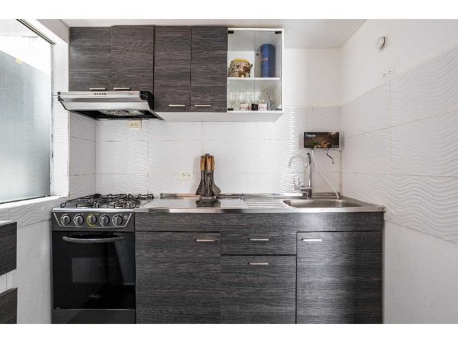 Apartamento de 3 alcobas en venta en Verbenal San Antonio, Bogotá, 81 m² · foto 5 de 20