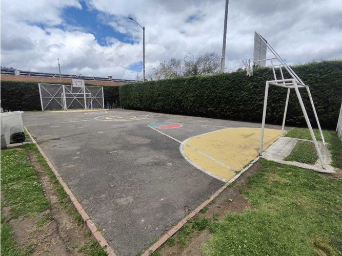 Apartamento de 3 alcobas en venta en Verbenal San Antonio, Bogotá, 81 m² · foto 15 de 20
