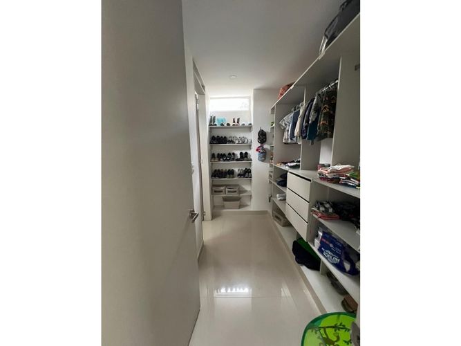 Casa de 4 alcobas en venta en Nuevo Ricaurte, Villavicencio, 1003 m² · foto 17 de 24