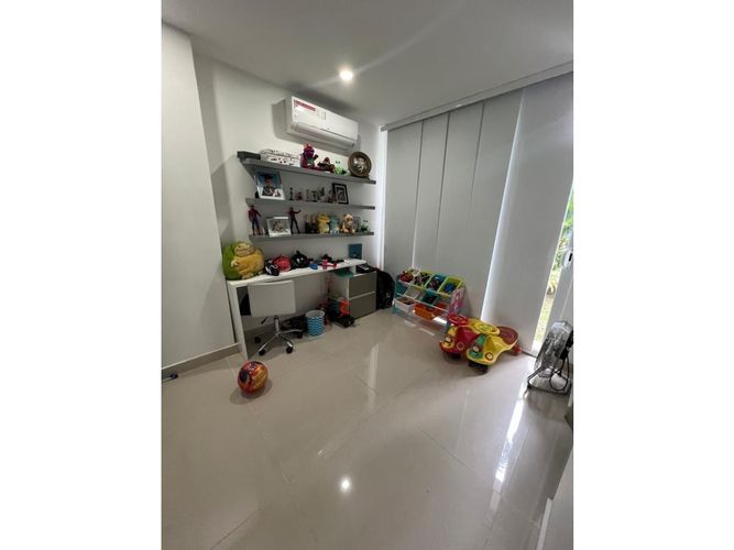 Casa de 4 alcobas en venta en Nuevo Ricaurte, Villavicencio, 1003 m² · foto 20 de 24