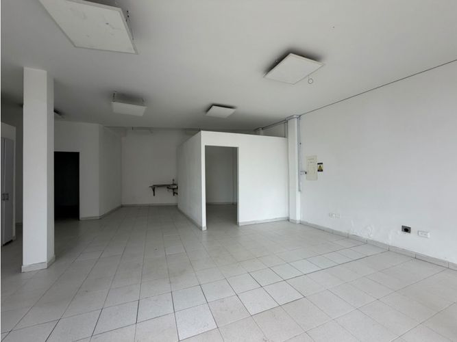 Casa de 4 alcobas en arriendo en San Miguel, Chía, 241 m² · foto 3 de 21