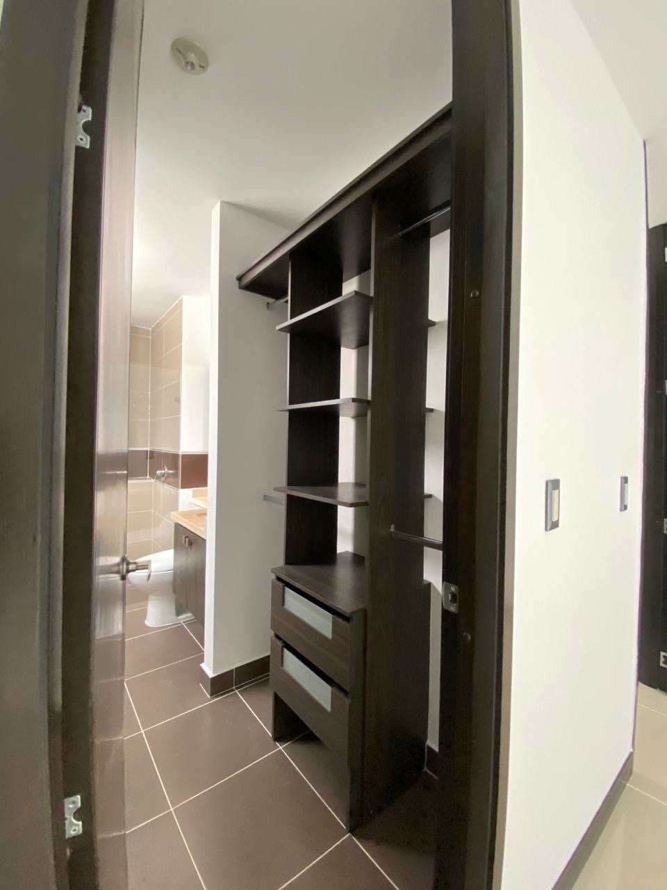 Apartamento en venta en Pance, Cali · foto 21 de 24