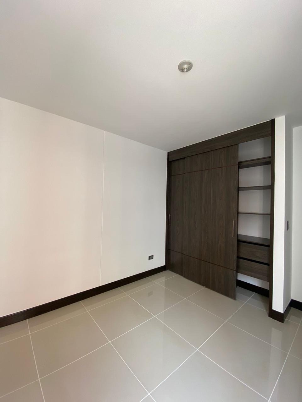 Apartamento en venta en Pance, Cali · foto 18 de 24