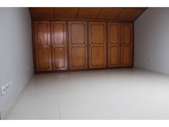 Casa de 4 alcobas en arriendo en Lisboa Usaquén, Bogotá, 230 m² · foto 11 de 24