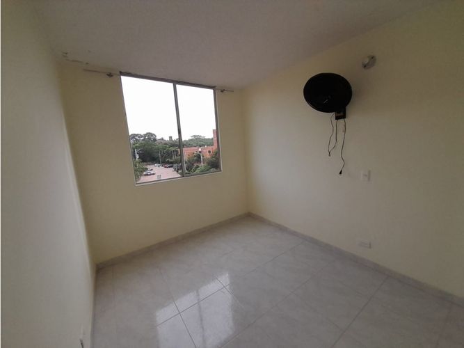 Apartamento de 2 alcobas en arriendo en Ricaurte, 47 m² · foto 12 de 24