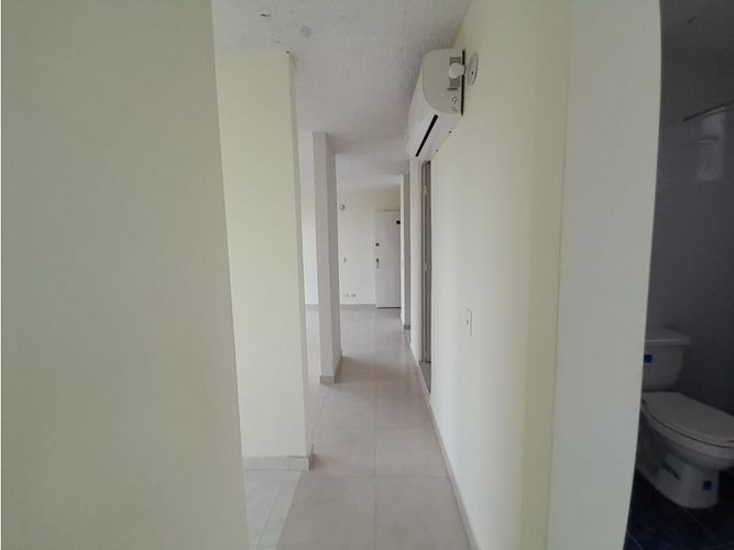 Apartamento de 2 alcobas en arriendo en Ricaurte, 47 m² · foto 18 de 24