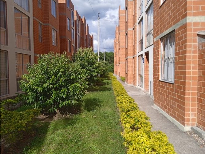 Apartamento de 2 alcobas en arriendo en Ricaurte, 47 m² · foto 20 de 24