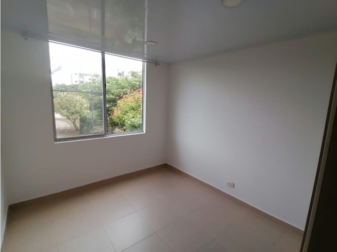 Apartamento de 2 alcobas en venta en Las Palmas, Ricaurte, 55 m² · foto 10 de 24