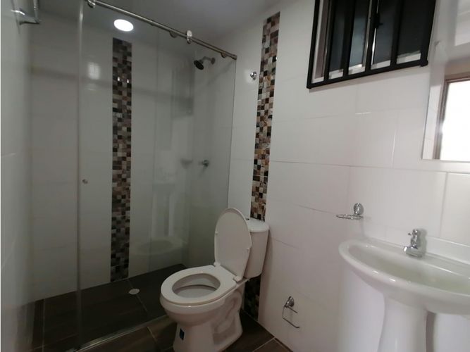 Apartamento de 2 alcobas en venta en Las Palmas, Ricaurte, 55 m² · foto 15 de 24