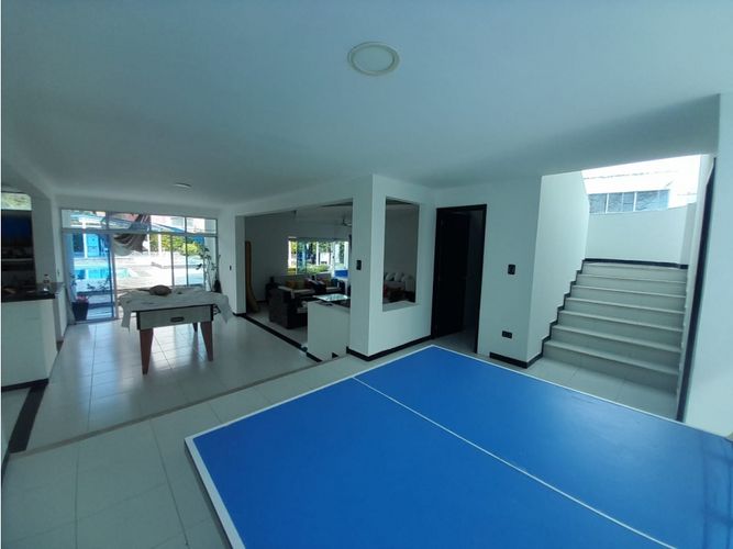 Casa de 6 alcobas en venta en Las Varas, Ricaurte, 300 m² · foto 7 de 24