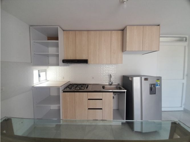 Apartamento de 2 alcobas en arriendo en Las Palmas, Ricaurte, 49 m² · foto 8 de 24