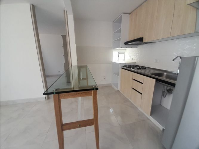 Apartamento de 2 alcobas en arriendo en Las Palmas, Ricaurte, 49 m² · foto 9 de 24