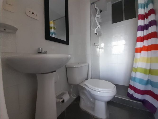 Apartamento de 2 alcobas en arriendo en Las Palmas, Ricaurte, 55 m² · foto 20 de 24