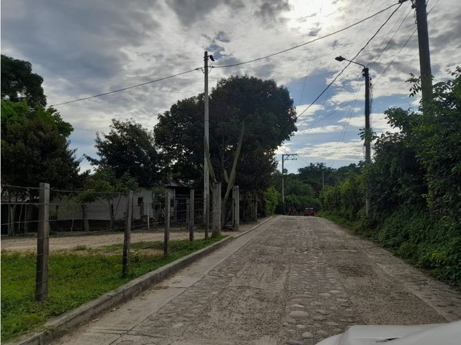 Lote en venta en Limoncitos, Ricaurte, 464 m² · foto 3 de 17