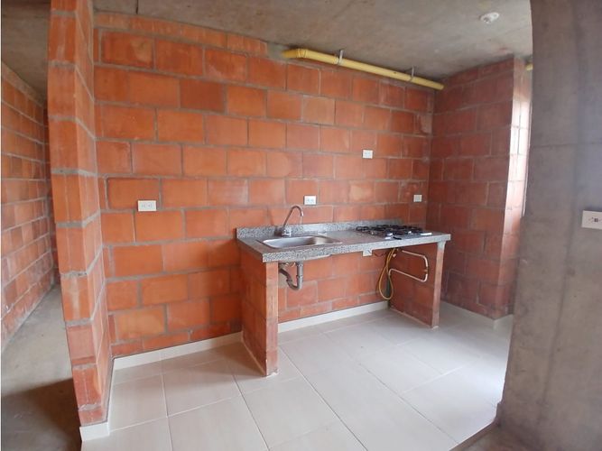 Apartamento de 2 alcobas en venta en Ricaurte, 57 m² · foto 8 de 24
