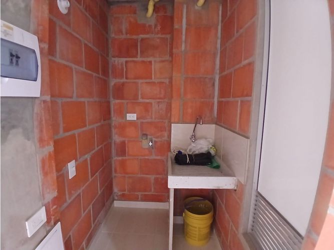 Apartamento de 2 alcobas en venta en Ricaurte, 57 m² · foto 10 de 24
