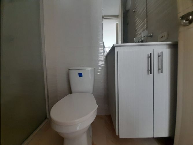 Apartamento de 2 alcobas en venta en Las Palmas, Ricaurte, 55 m² · foto 16 de 24