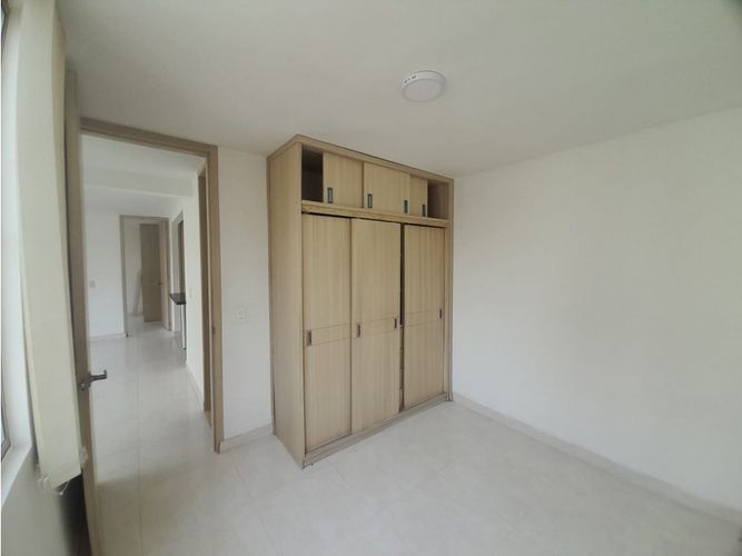Apartamento de 2 alcobas en venta en Las Palmas, Ricaurte, 55 m² · foto 18 de 24