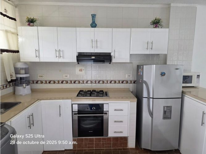 Apartamento de 2 alcobas en venta en Las Palmas, Ricaurte, 82 m² · foto 7 de 20