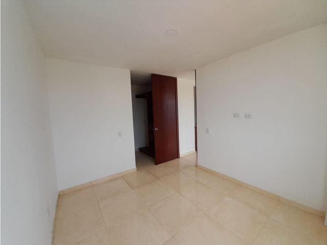 Apartamento de 2 alcobas en arriendo en Las Palmas, Ricaurte, 57 m² · foto 13 de 24