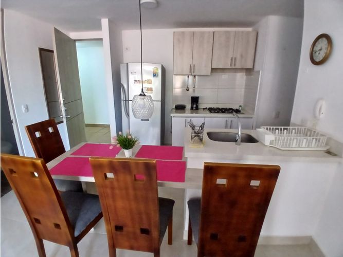Apartamento de 2 alcobas en venta en Ricaurte, 57 m² · foto 10 de 24