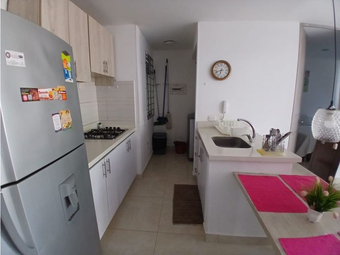 Apartamento de 2 alcobas en venta en Ricaurte, 57 m² · foto 11 de 24