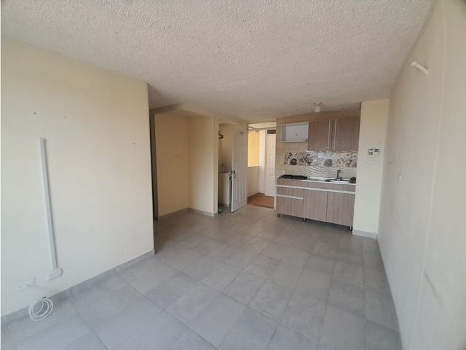 Apartamento de 2 alcobas en arriendo en Las Palmas, Ricaurte, 49 m² · foto 3 de 24