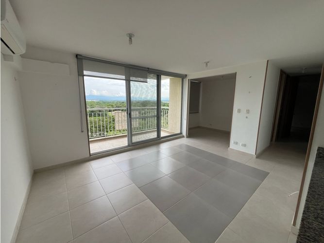 Apartamento de 3 alcobas en venta en Ricaurte, 70 m² · foto 2 de 24