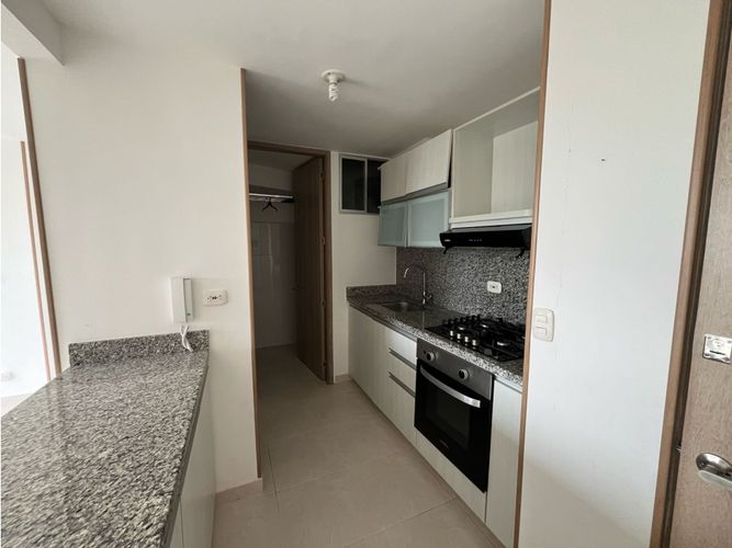 Apartamento de 3 alcobas en venta en Ricaurte, 70 m² · foto 9 de 24