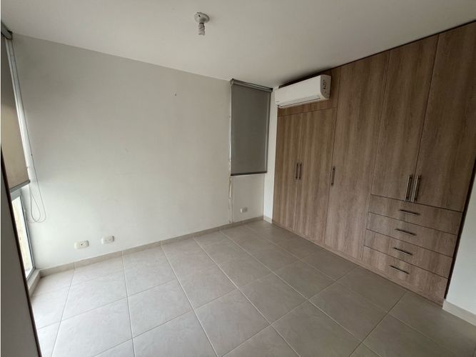 Apartamento de 3 alcobas en venta en Ricaurte, 70 m² · foto 14 de 24