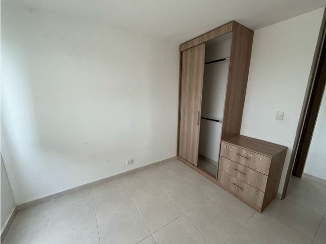 Apartamento de 3 alcobas en venta en Ricaurte, 70 m² · foto 17 de 24