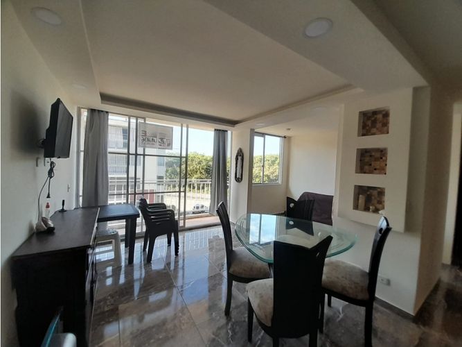 Apartamento de 2 alcobas en venta en Las Palmas, Ricaurte, 69 m² · foto 2 de 24