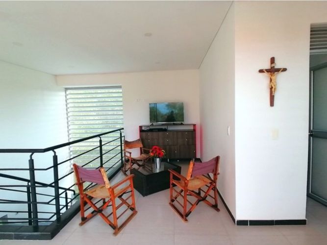 Casa de 4 alcobas en venta en Bosques De Peñalisa, Ricaurte, 618 m² · foto 13 de 24