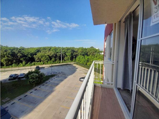 Apartamento de 2 alcobas en venta en Las Palmas, Ricaurte, 69 m² · foto 8 de 24