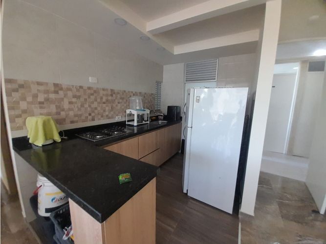 Apartamento de 2 alcobas en venta en Las Palmas, Ricaurte, 69 m² · foto 10 de 24