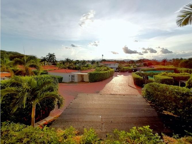 Casa de 4 alcobas en venta en Bosques De Peñalisa, Ricaurte, 618 m² · foto 23 de 24