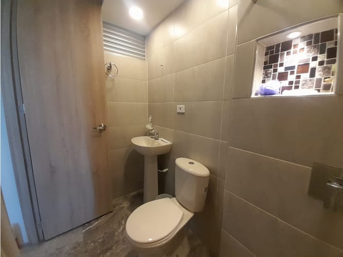 Apartamento de 2 alcobas en venta en Las Palmas, Ricaurte, 69 m² · foto 20 de 24