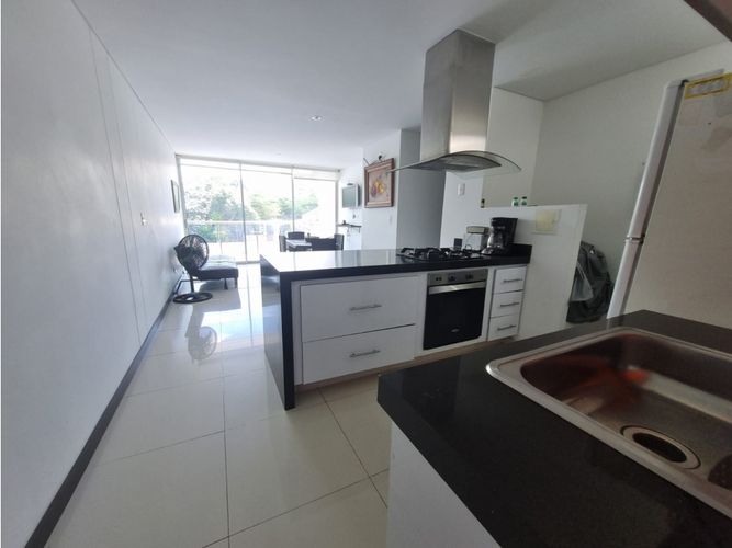 Apartamento de 2 alcobas en venta en Ricaurte, 71 m² · foto 2 de 15