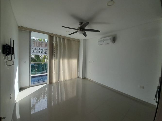 Apartamento de 3 alcobas en venta en Cn. Casa Loma, Girardot, 174 m² · foto 18 de 24