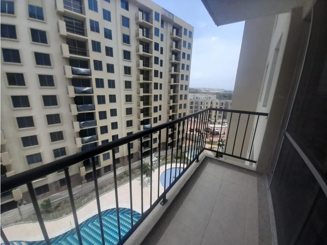 Apartamento de 2 alcobas en venta en Aqualina, Girardot, 55 m² · foto 5 de 24